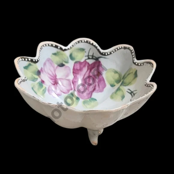 Hand Painted Ceramic Bowl with Floral Design - Picture 2 of 7